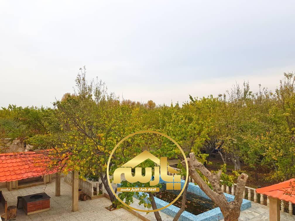 باغ ویلای 1300 متری با 120 متربنای دو طبقه لوکس در لم آباد ملارد 