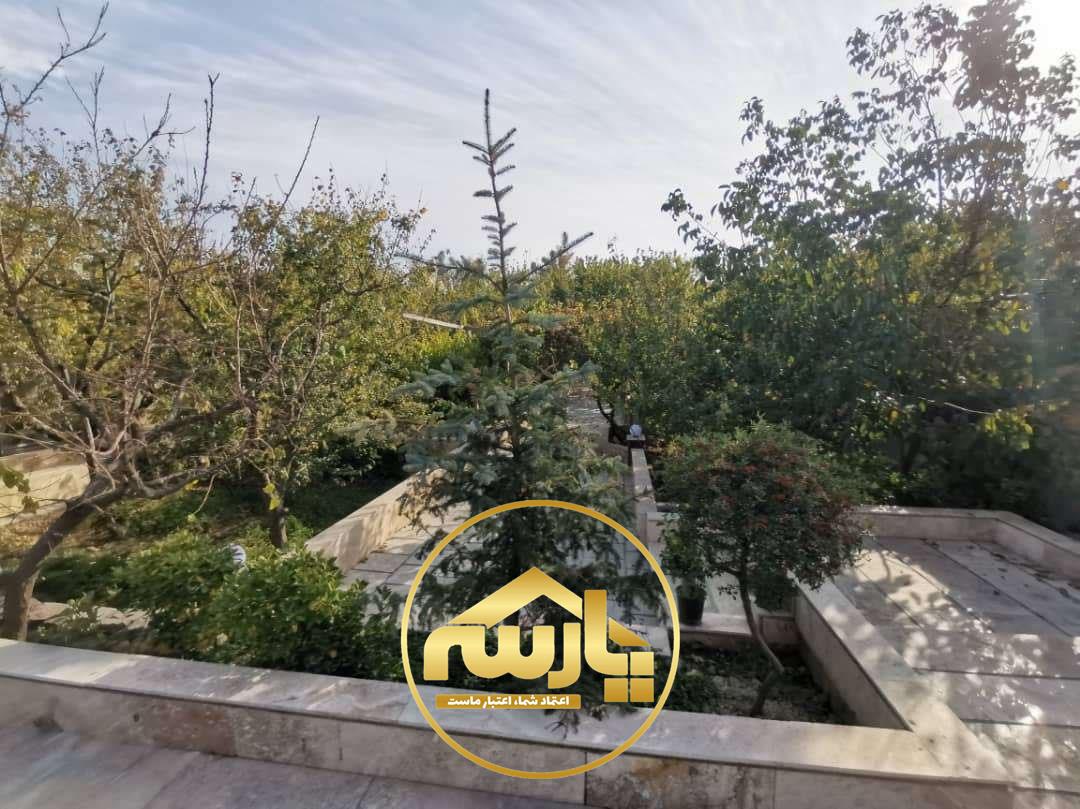باغ ویلای لاکچری 1300 متری با 130 متر بنای مجلل در منطقه بلوار امام حسین شهریار 