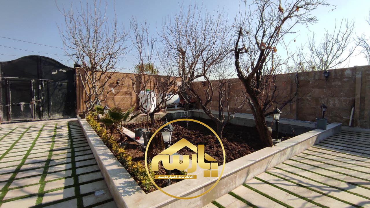 باغ ویلای 620 متری نقلی با 100 متر بنای شکیل در کردزار شهریار