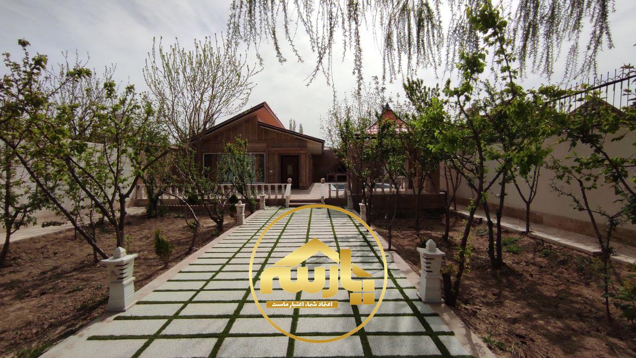 باغ ویلای 750 متری با 130 متر بنای لوکس در منطقه خوشنام ملارد 