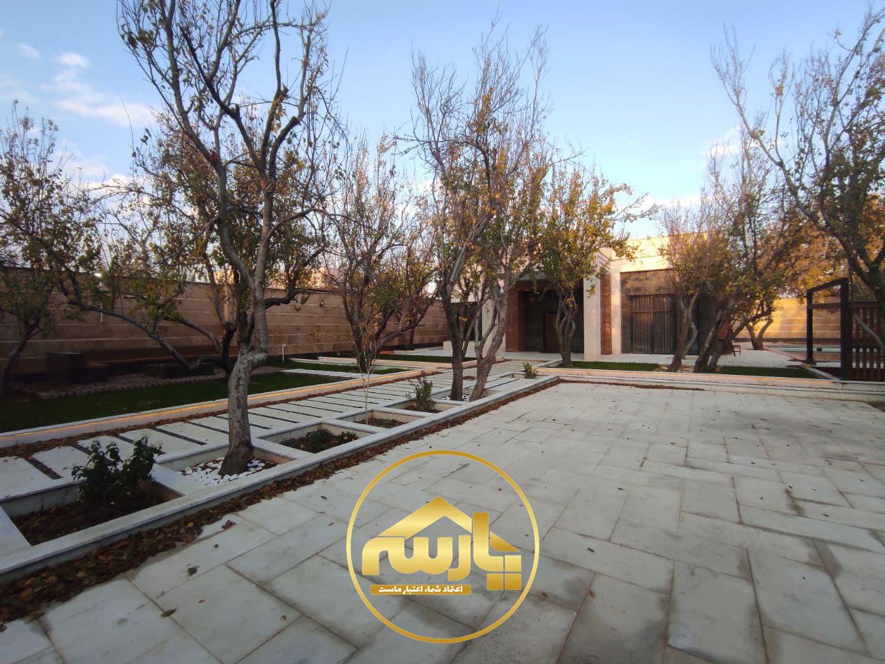 باغ ویلای 1000 متری با 200 متر بنای فاخر و لوکس در منطقه کردزار