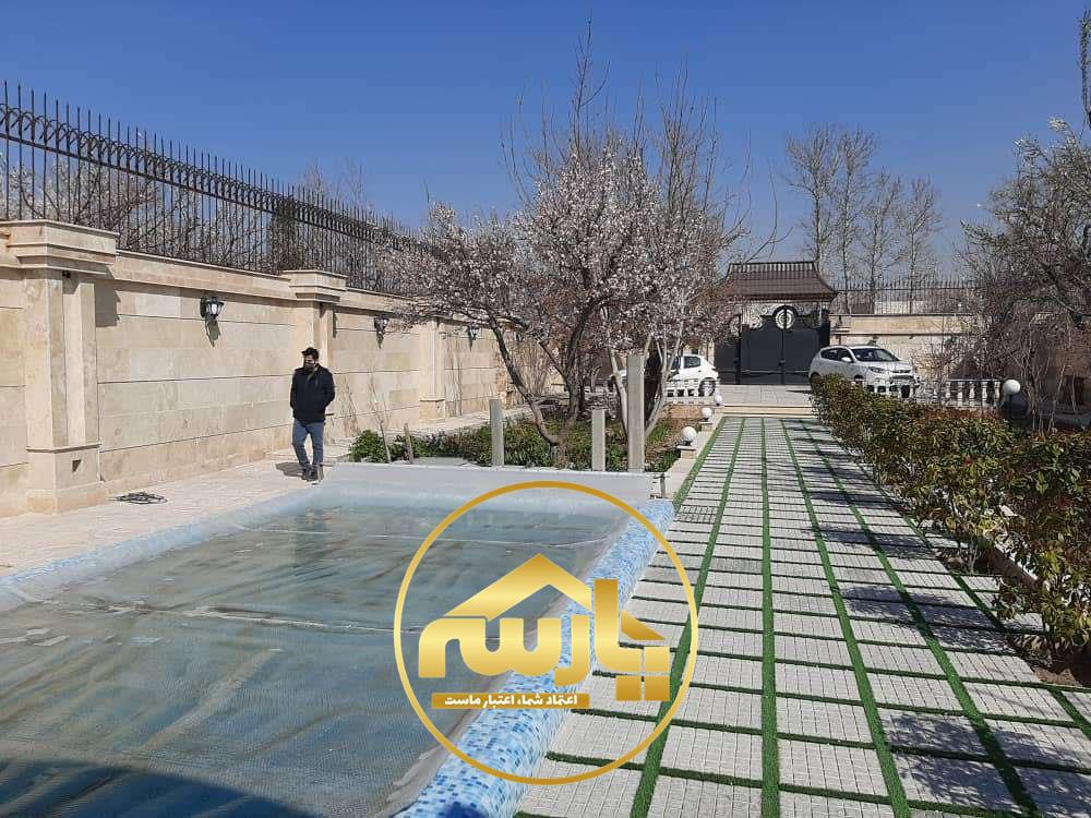  باغ ویلای 1000 متری با 130 متر بنای شکیل در منطقه بلوار امام حسین شهریار 