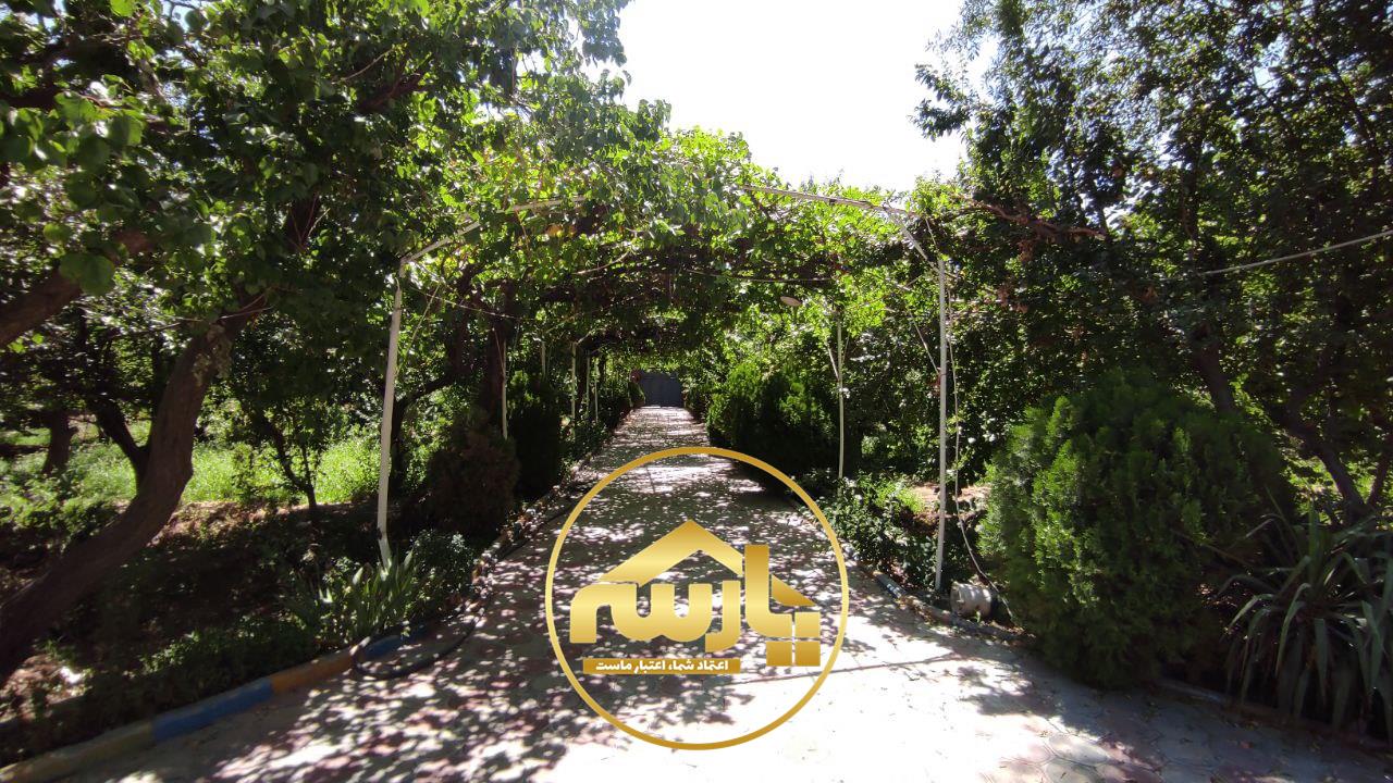 باغ ویلای 5000 متری درجه یک با 160 متر بنا در منطقه خوشنام ملارد 