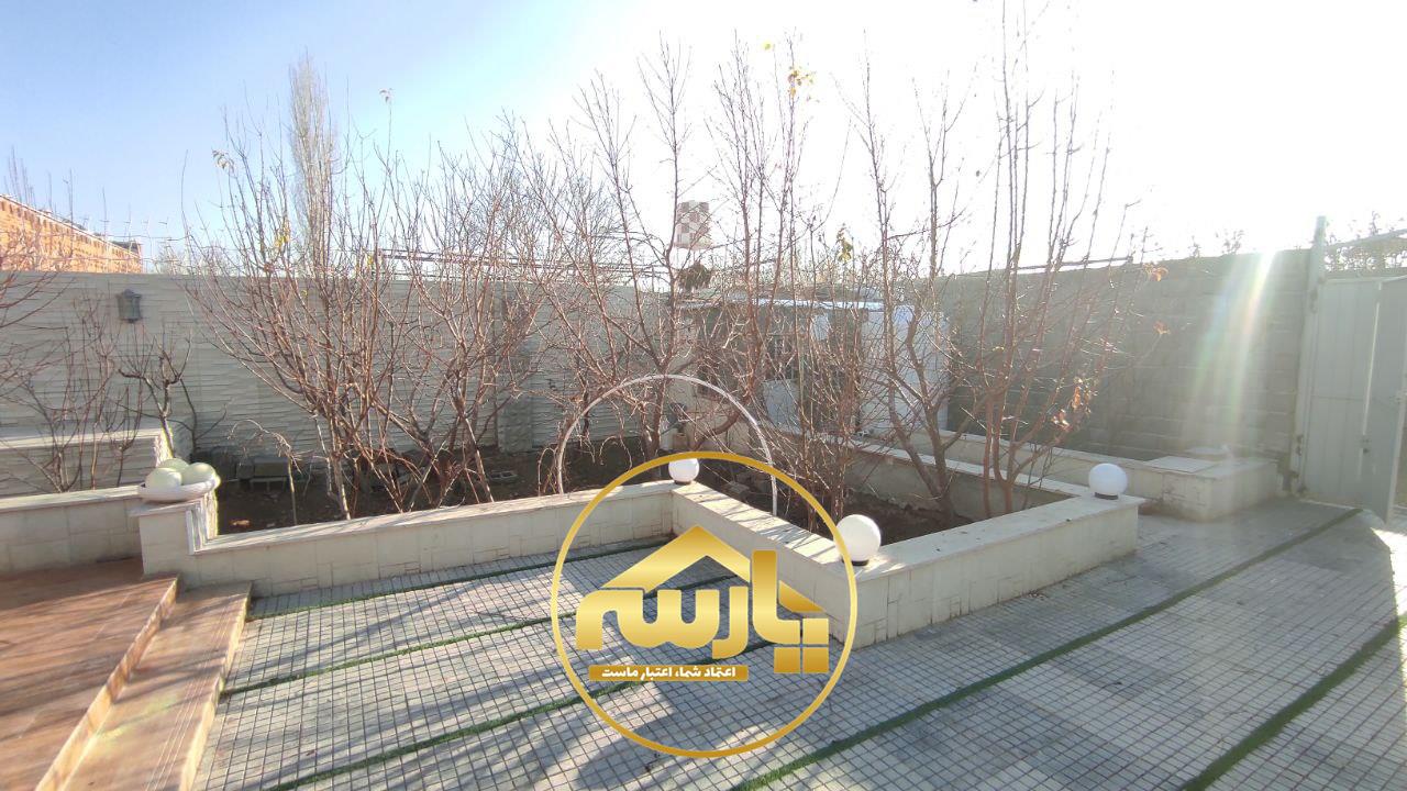 باغ ویلای 310 متری نقلی با 90 متر بنا در منطقه مهرچین ملارد 