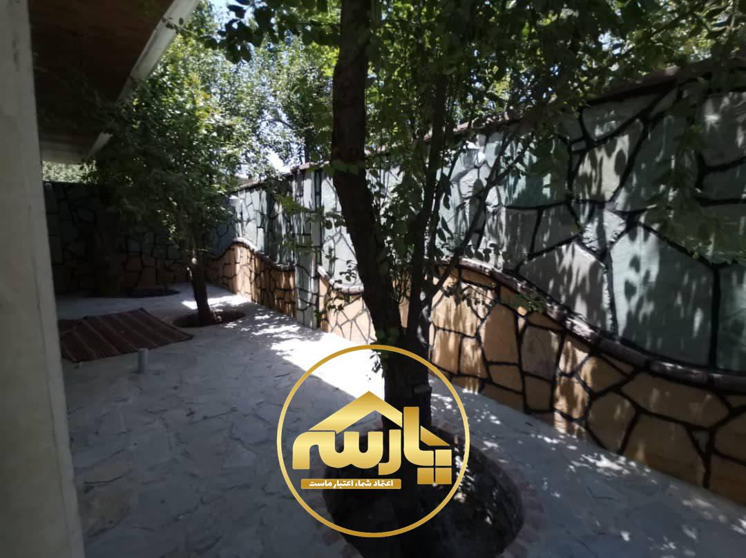 باغ ویلای 720 متری فاخر با 110 متربنای نقلی در منطقه خوش آب و هوای کردزار شهریار 