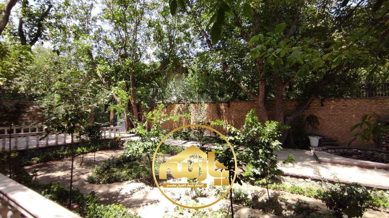 باغ ویلای 500 متری لوکس با بنای 80 در منطقه خوشنام ملارد 