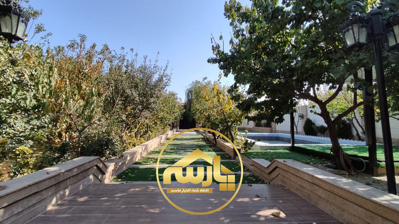 باغ ویلای 1100 متری با 120 متر بنای لوکس در منطقه قلعه فرامرز ملارد 