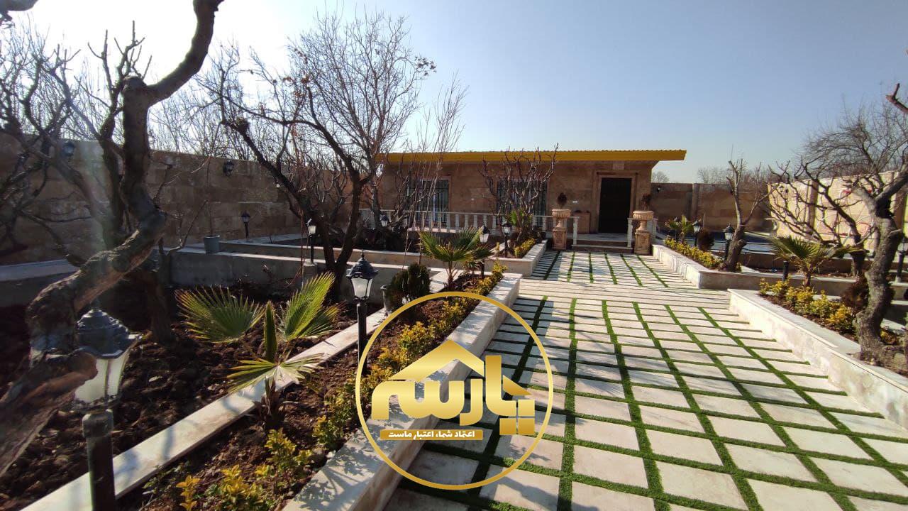 باغ ویلای 620 متری نقلی با 100 متر بنای شکیل در کردزار شهریار